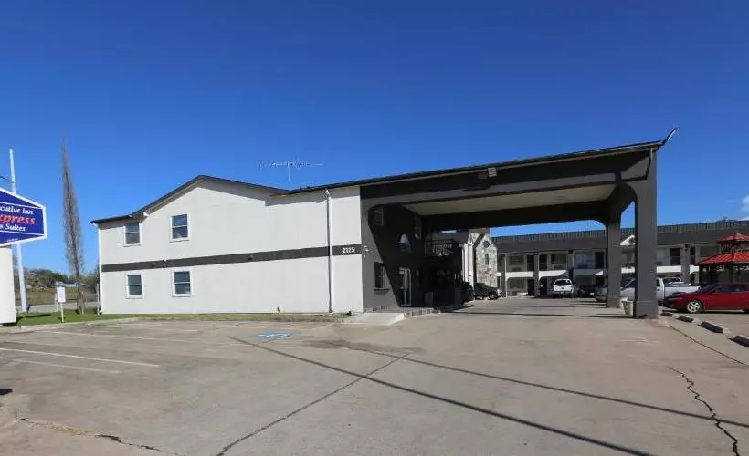 Hotelli Executive Inn & Suites Cuero