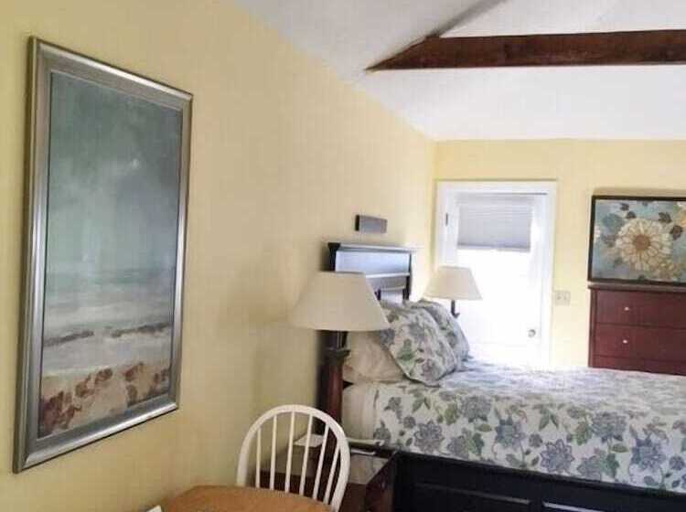 فندق Footbridge North