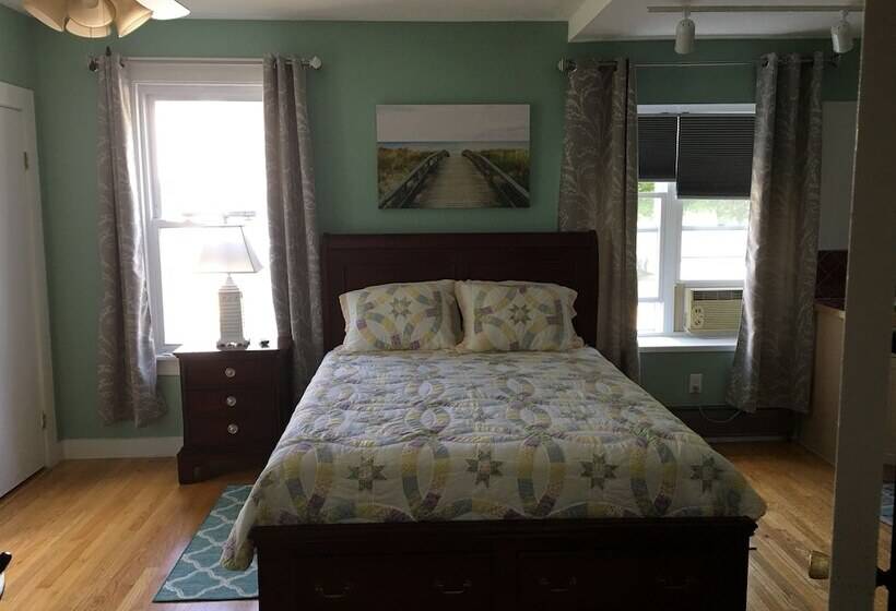 فندق Footbridge North