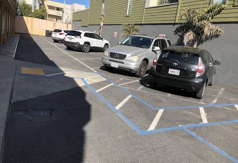 فندق Seaside Inn