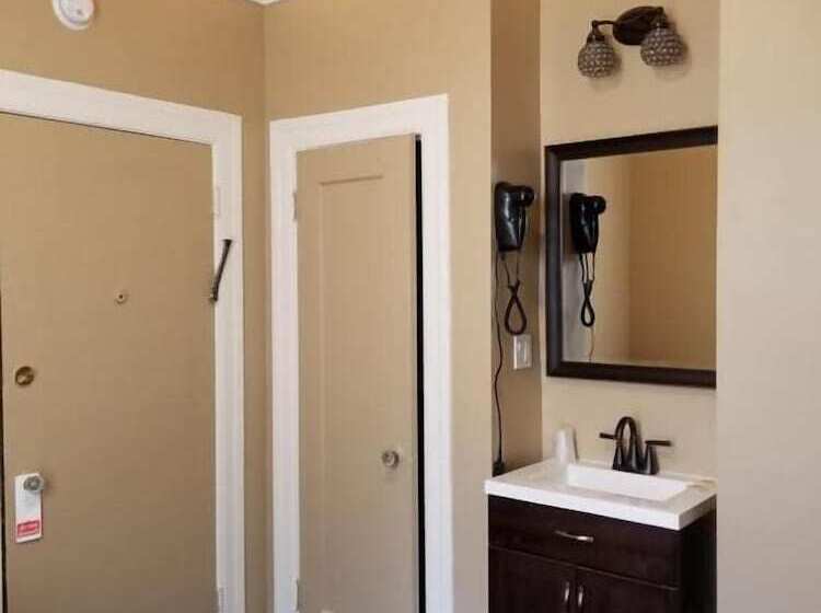 Отель Twin Peaks