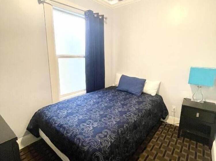 Отель Twin Peaks