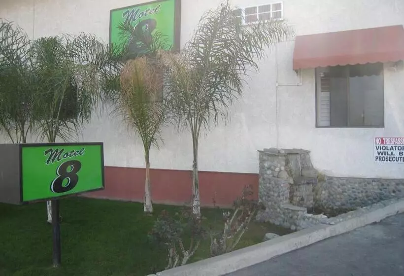 Motel 8 Maricopa