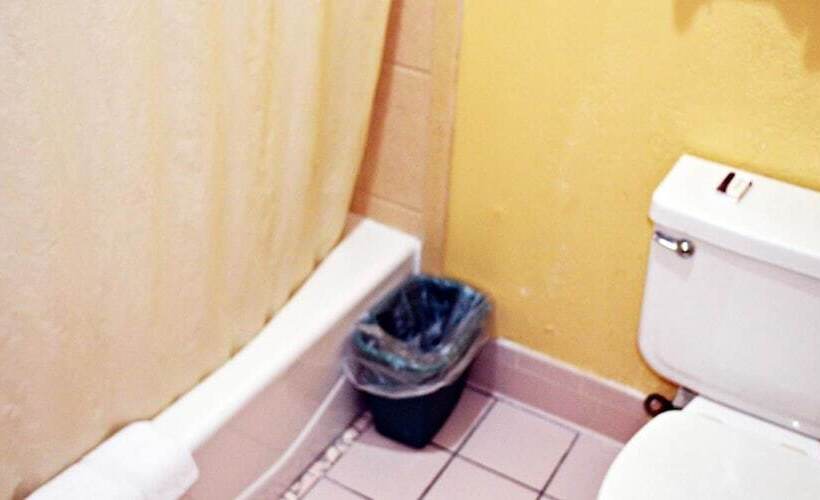 モーテル Aloha Inn