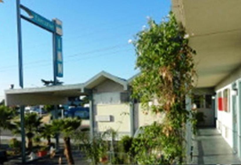 فندق على الطريق Antioch Executive Inn