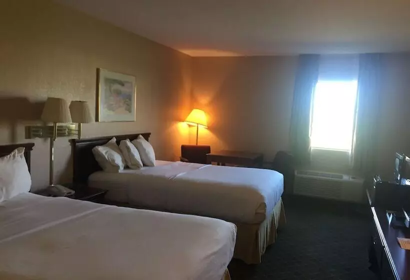 モーテル Briarwood Inn Of Sparta