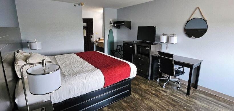 モーテル Briarwood Inn Of Sparta