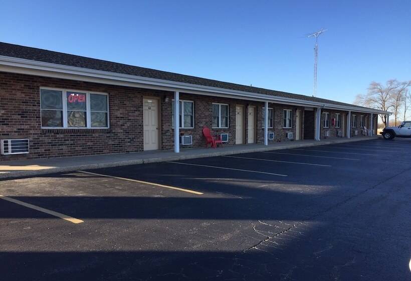 فندق على الطريق Country Inn   Licking