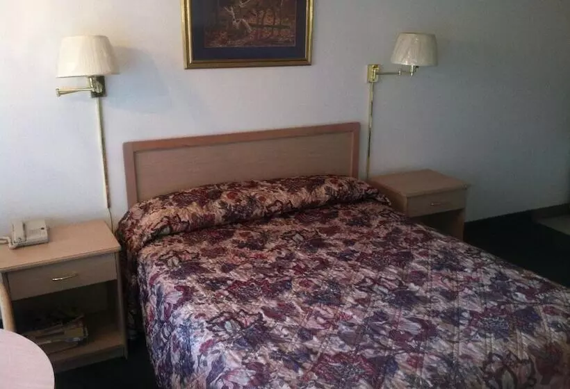 مُتل Crown Inn