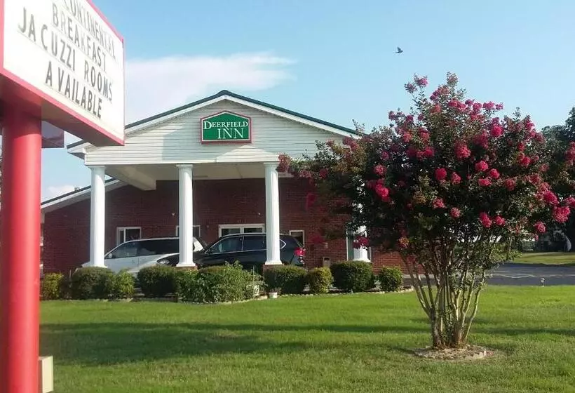 مُتل Deer Field Inn