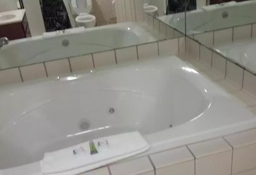 مُتل Deer Field Inn