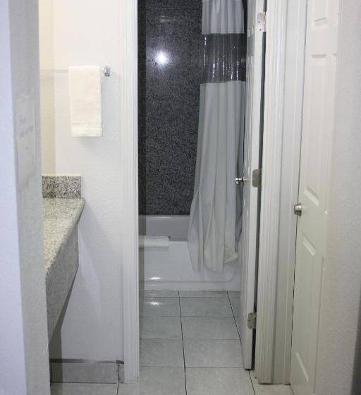 Мотель Deluxe Inn Fort Stockton