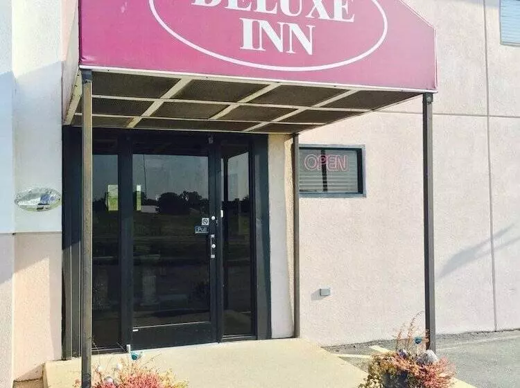 Motelli Deluxe Inn