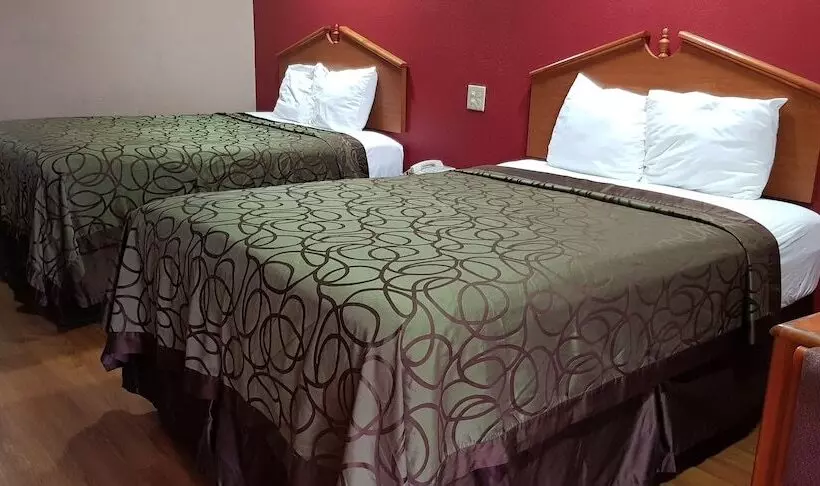 Motelli Deluxe Inn