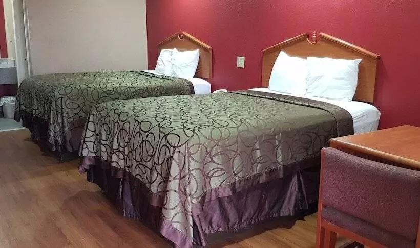Motelli Deluxe Inn