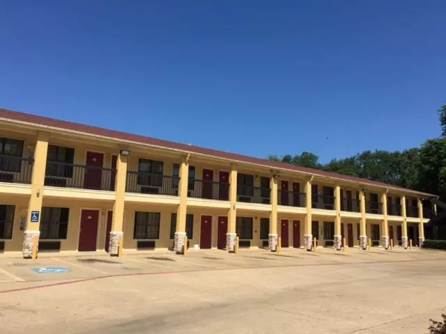 Motelli Executive Inn And Suites Longview