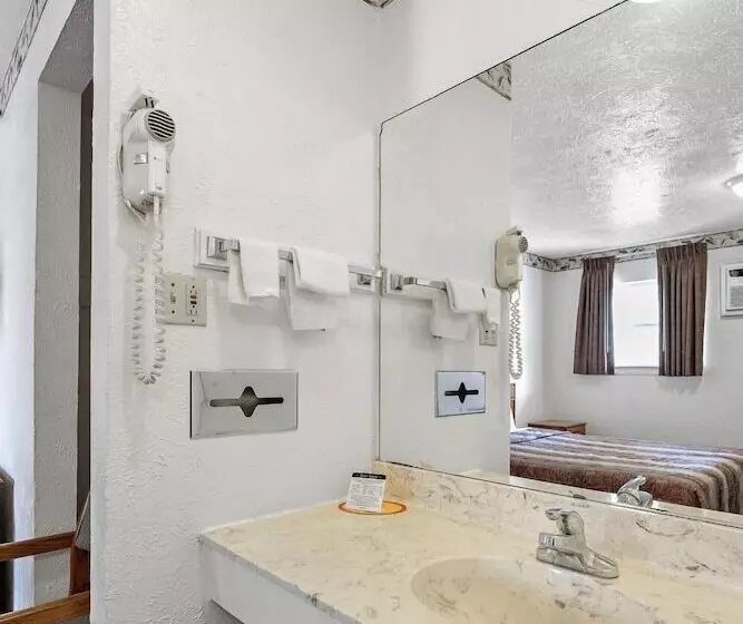 Motelli Friendship Inn