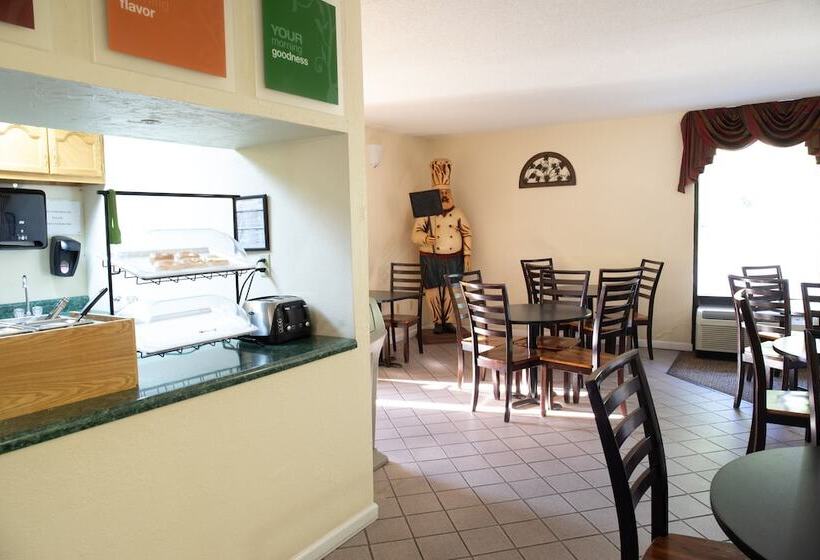 汽车旅馆 Grand Vista