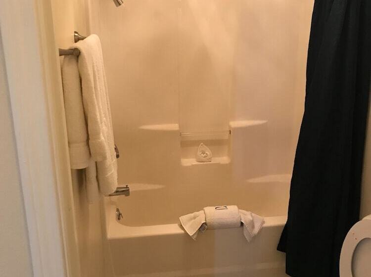 مُتل Green Gables Inn