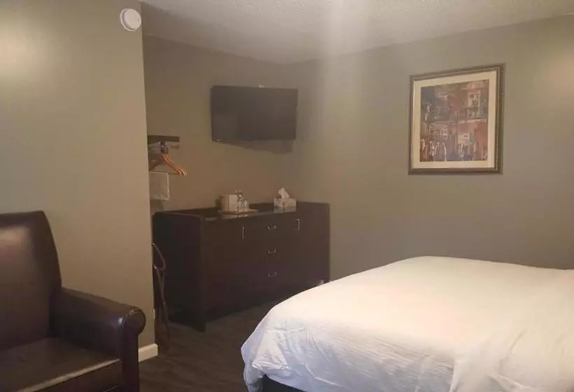 モーテル Jefferson Inn And Suites