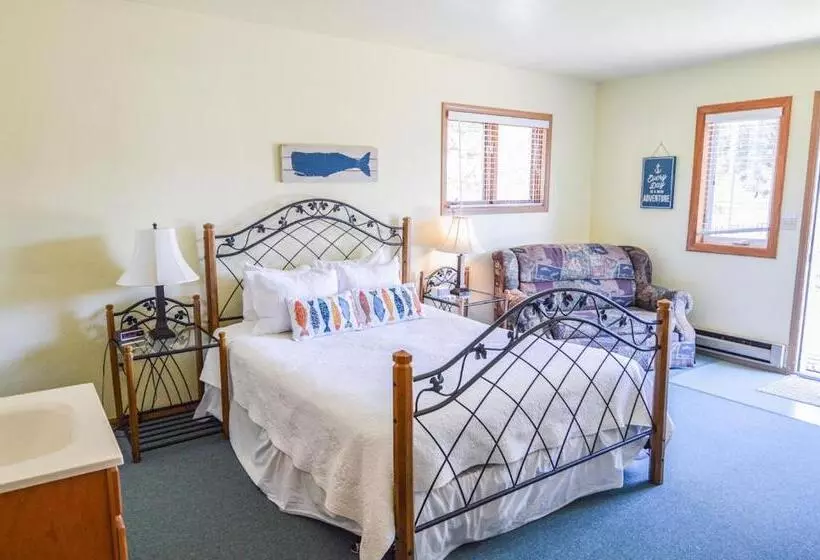 モーテル Sea Treasures Inn