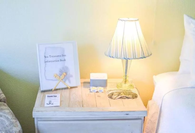 モーテル Sea Treasures Inn