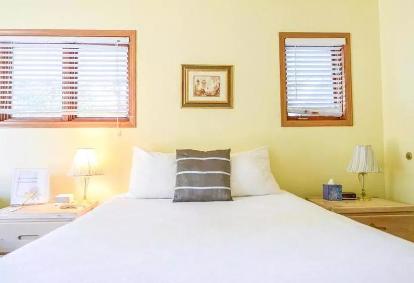 モーテル Sea Treasures Inn