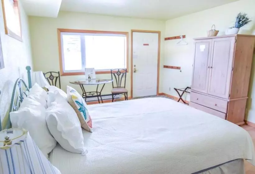 モーテル Sea Treasures Inn