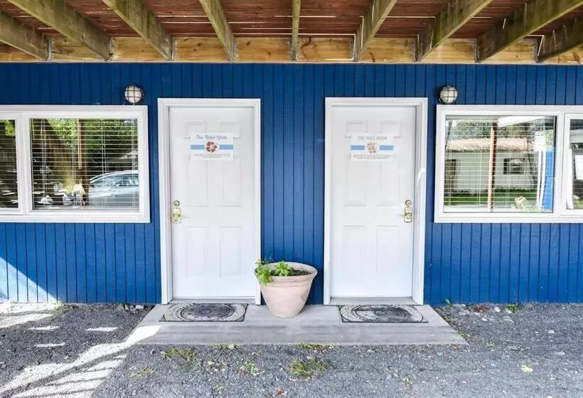 モーテル Sea Treasures Inn