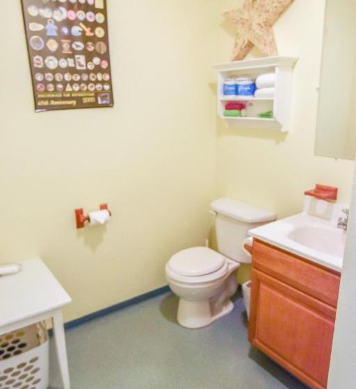 מוטל Sea Treasures Inn