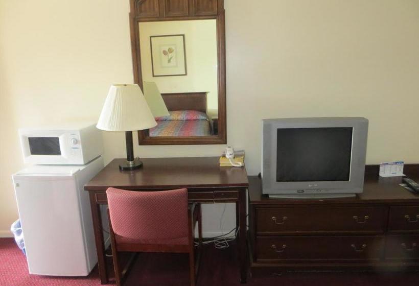 فندق على الطريق Traveler's Lodge