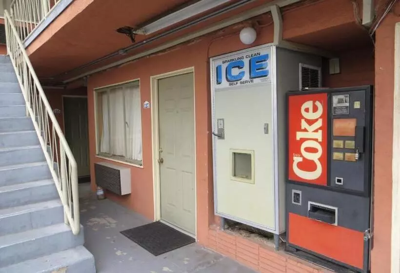 Park Cienega Motel