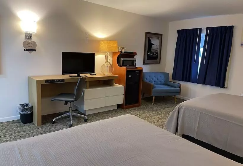 Lomakeskus Rodeway Inn
