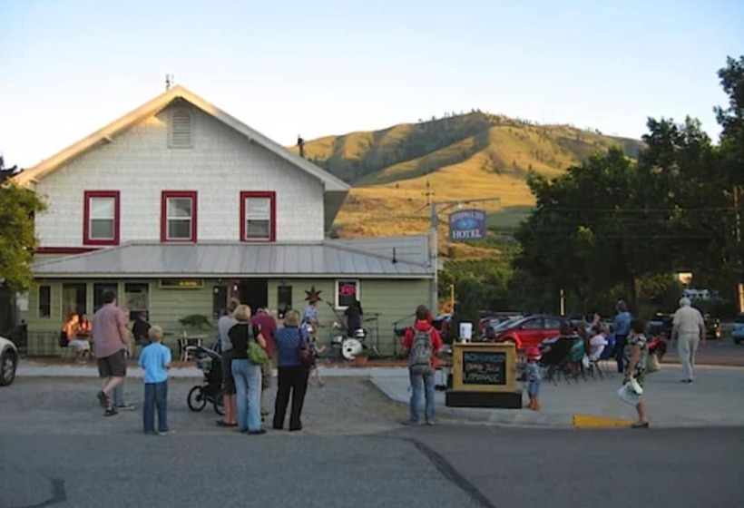 مبيت وإفطار Riverwalk Inn