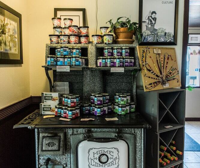 مبيت وإفطار Riverwalk Inn