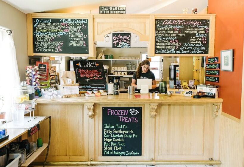 مبيت وإفطار Riverwalk Inn