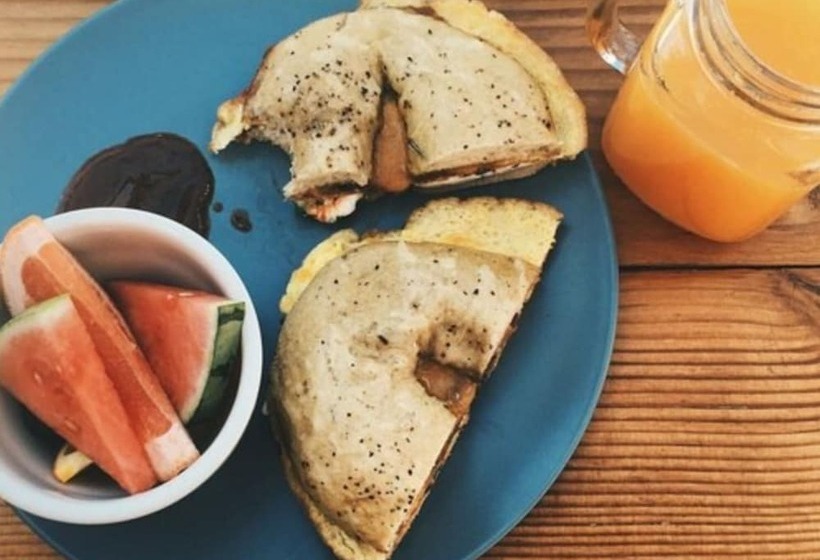 مبيت وإفطار Riverwalk Inn