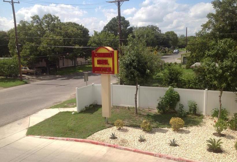 Camino Real Motel