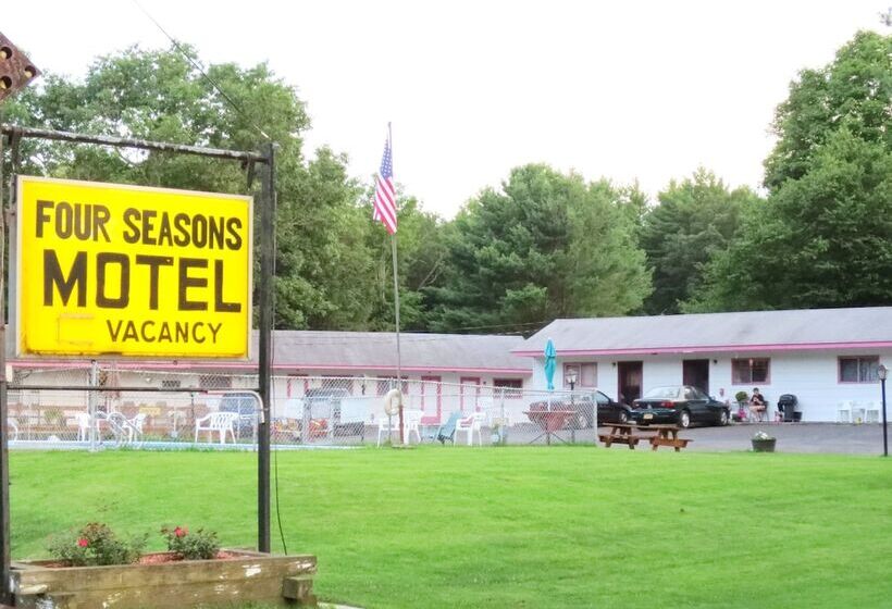 Four Seasons Motel