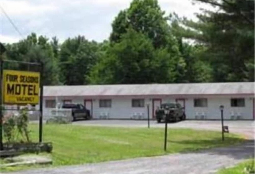 Four Seasons Motel