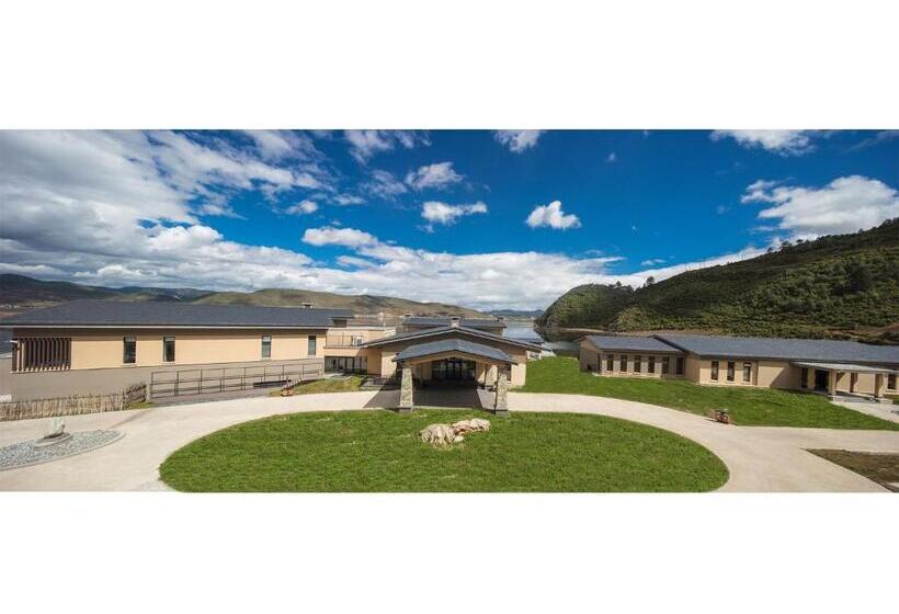 호텔 High Mountain Resort Shangri La