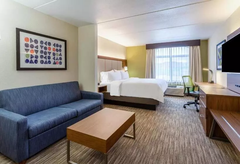 ホテル Holiday Inn Express & Suites Cedar Falls   Waterloo, An Ihg