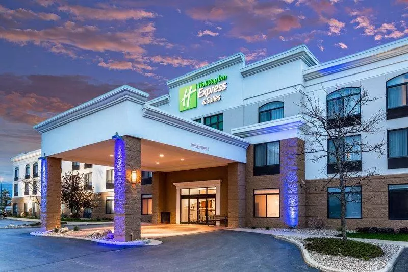 ホテル Holiday Inn Express & Suites Cedar Falls   Waterloo, An Ihg