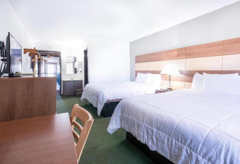 ホテル Northwoods Inn & Suites Minocqua