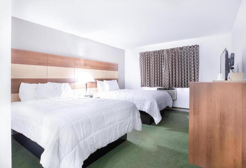 ホテル Northwoods Inn & Suites Minocqua