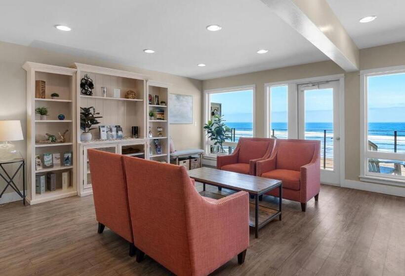 فندق Pelican Shores Inn