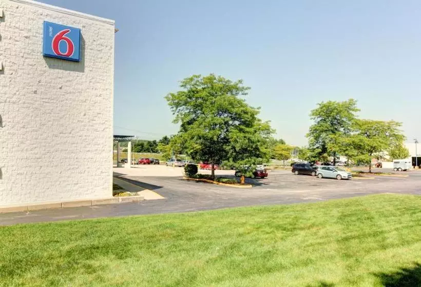 Motel 6 Portland, Me