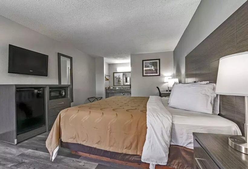 Motelli Quality Inn