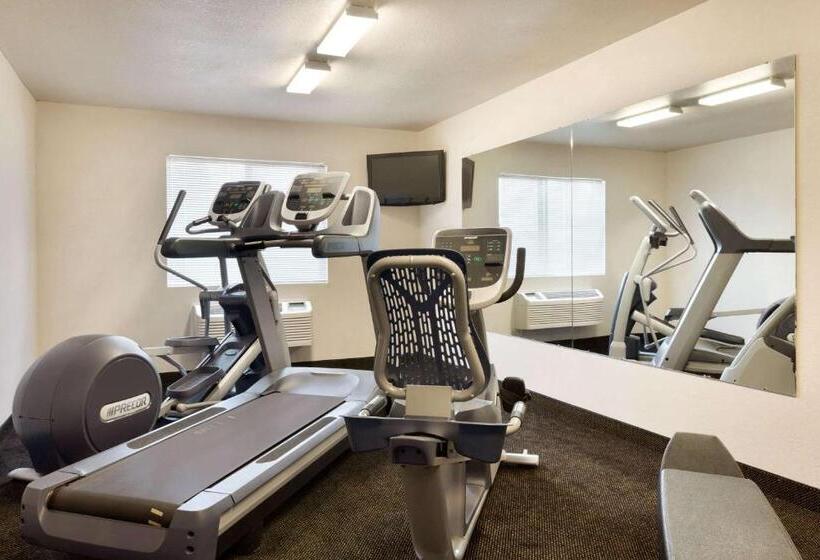 モーテル Travelodge By Wyndham Jefferson City