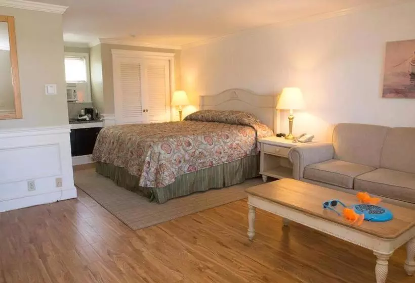 The Cove Motel